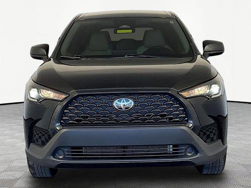 Jet Black 2024 Toyota Corolla Cross L
