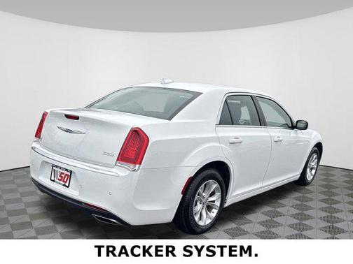 2023 Chrysler 300 Touring