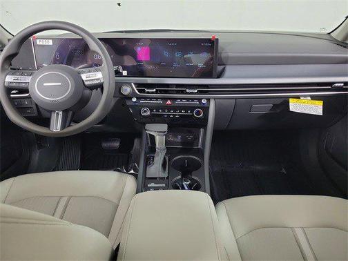 2025 Hyundai SONATA SE