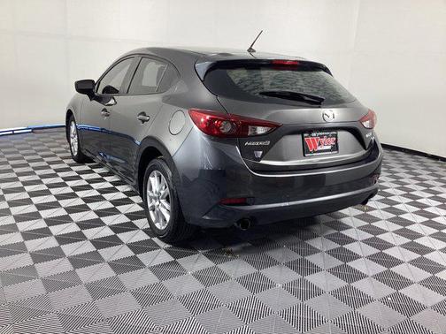 2017 Mazda Mazda3 Sport