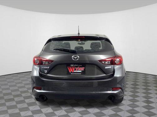 2017 Mazda Mazda3 Sport