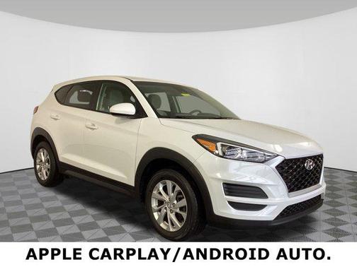 2021 Hyundai TUCSON SE