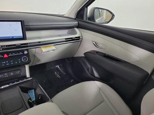 Ecotronic Gray Matte 2026 Hyundai TUCSON Limited