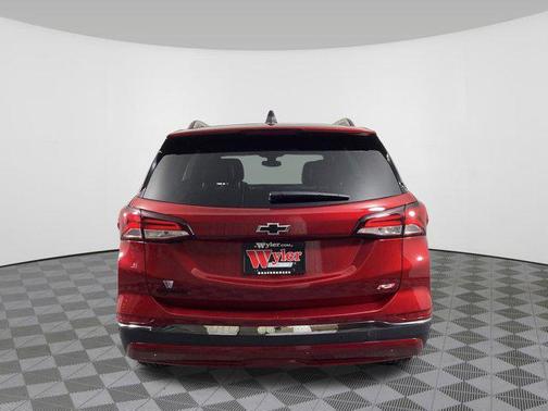 2022 Chevrolet Equinox FWD RS