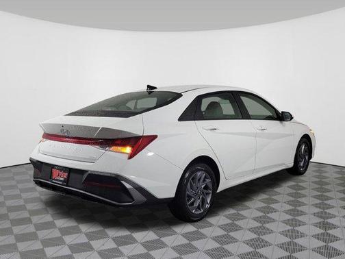 2026 Hyundai ELANTRA HEV Blue