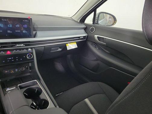 2026 Hyundai SONATA SEL