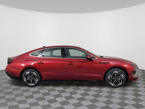 2026 Hyundai SONATA SEL