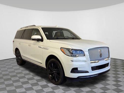 2024 Lincoln Navigator Reserve