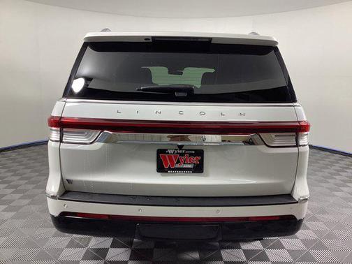 2024 Lincoln Navigator Reserve