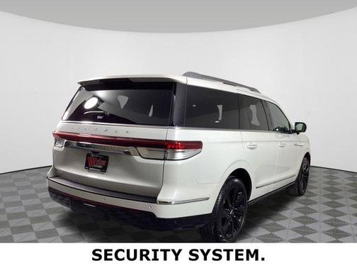 2024 Lincoln Navigator Reserve