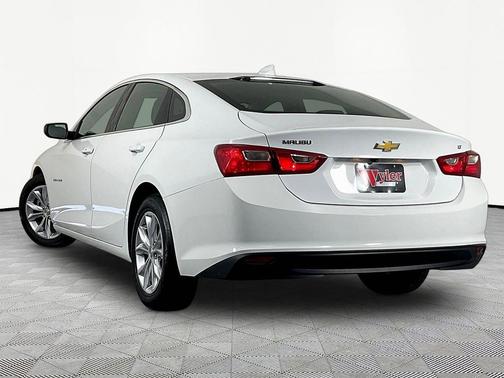 Summit White 2023 Chevrolet Malibu 1LT