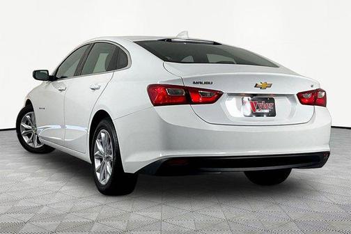 Summit White 2023 Chevrolet Malibu 1LT