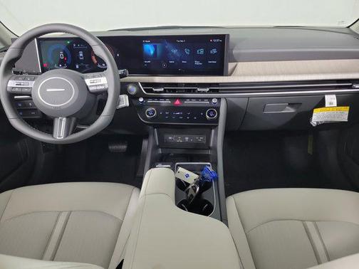 2025 Hyundai SONATA Hybrid SE