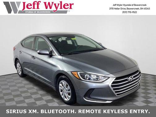 2018 Hyundai ELANTRA SE