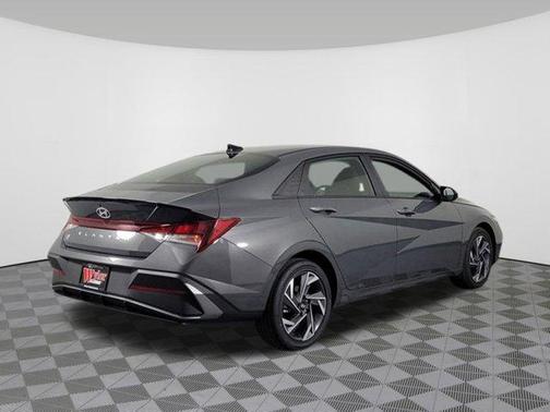 2025 Hyundai ELANTRA Sport