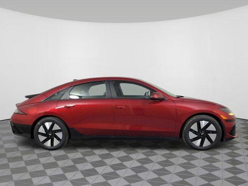 2025 Hyundai IONIQ 6 SE