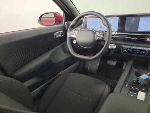 2025 Hyundai IONIQ 6 SE