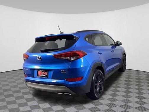 2017 Hyundai TUCSON Night