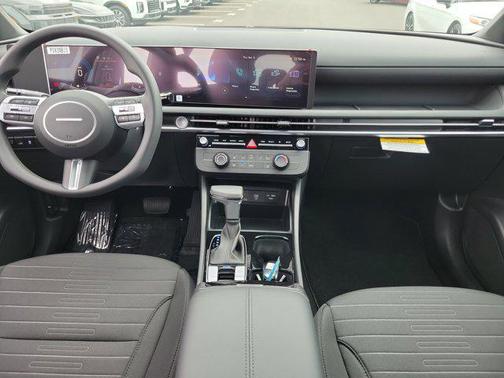 2025 Hyundai SANTA CRUZ SE
