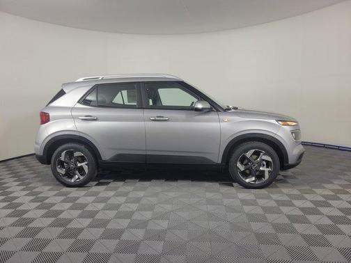 Shimmering Silver 2026 Hyundai VENUE SEL