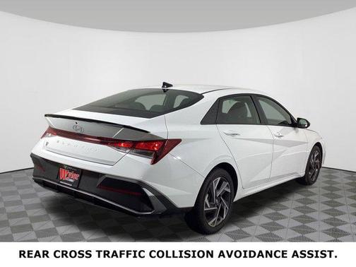 2025 Hyundai ELANTRA Sport