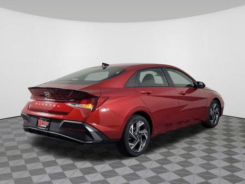 2025 Hyundai ELANTRA Sport