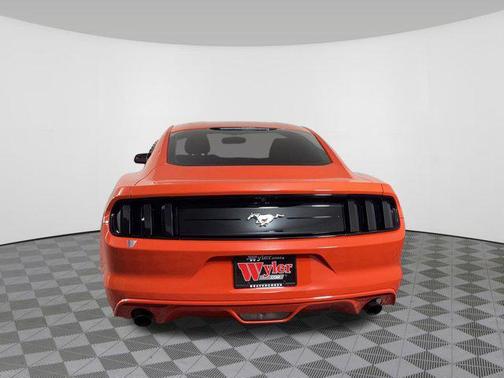 2015 Ford Mustang V6