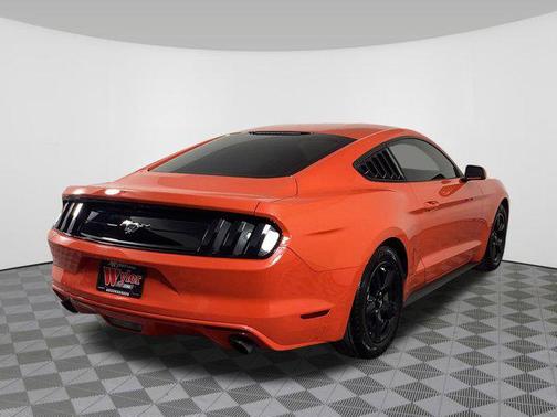 2015 Ford Mustang V6