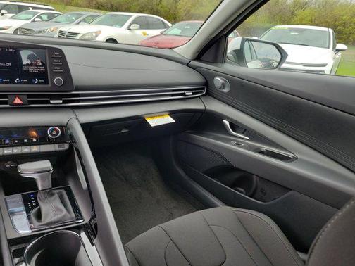 2025 Hyundai ELANTRA HEV Blue