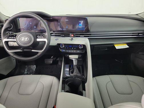 2025 Hyundai ELANTRA HEV Limited
