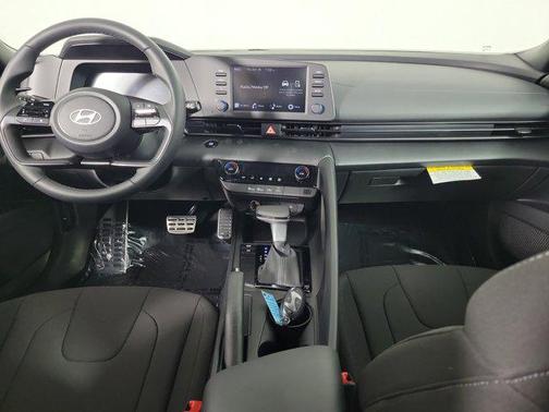 2026 Hyundai ELANTRA Sport