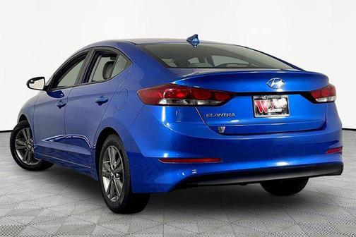 Electric Blue Metallic 2017 Hyundai ELANTRA SE