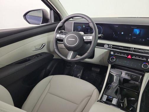 2026 Hyundai TUCSON SEL Convenience