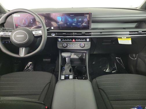 2025 Hyundai SANTA CRUZ SE