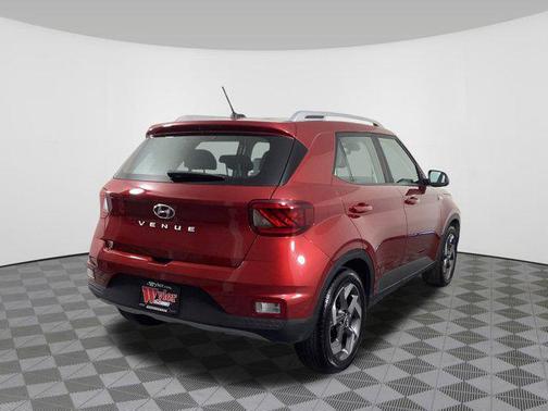 2024 Hyundai VENUE Limited