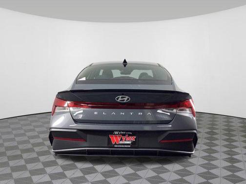 2025 Hyundai ELANTRA Sport