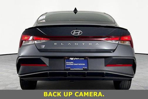 2025 Hyundai ELANTRA Sport