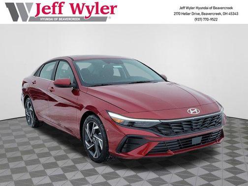 2025 Hyundai ELANTRA SEL