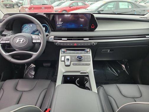 2025 Hyundai PALISADE SEL Premium