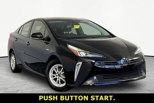 Midnight Black Metallic 2019 Toyota Prius XLE