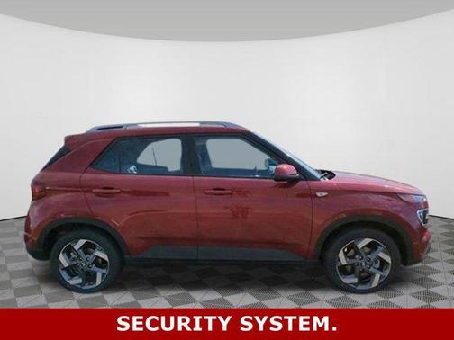 2024 Hyundai VENUE Limited