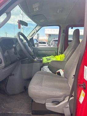 2011 Ford E350 Super Duty XL