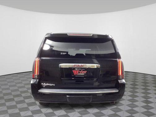 2016 GMC Yukon Denali
