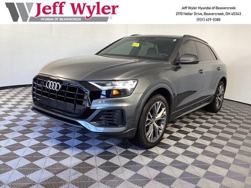 2020 Audi Q8 55 Premium