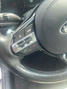 2017 Kia Cadenza Limited