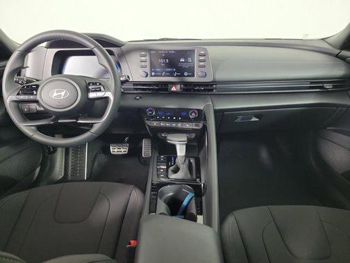 2026 Hyundai ELANTRA Sport