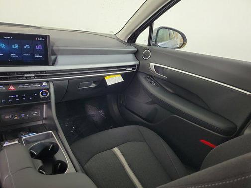 2026 Hyundai SONATA SEL