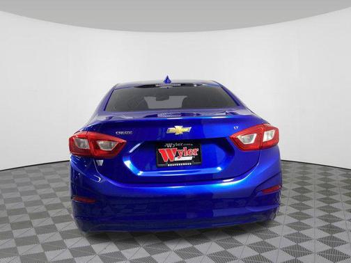 2016 Chevrolet Cruze LT Auto