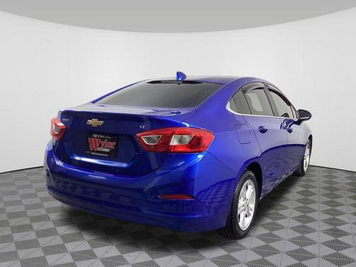 2016 Chevrolet Cruze LT Auto
