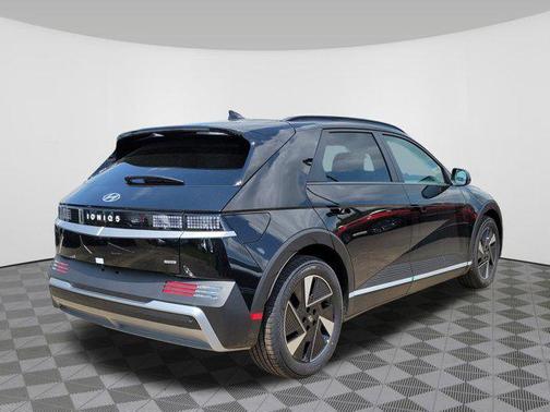2025 Hyundai IONIQ 5 SEL